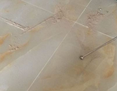 大同瓷砖空鼓维修公司分享粘合剂选择不当在瓷砖铺贴过程中可能导致以下问题